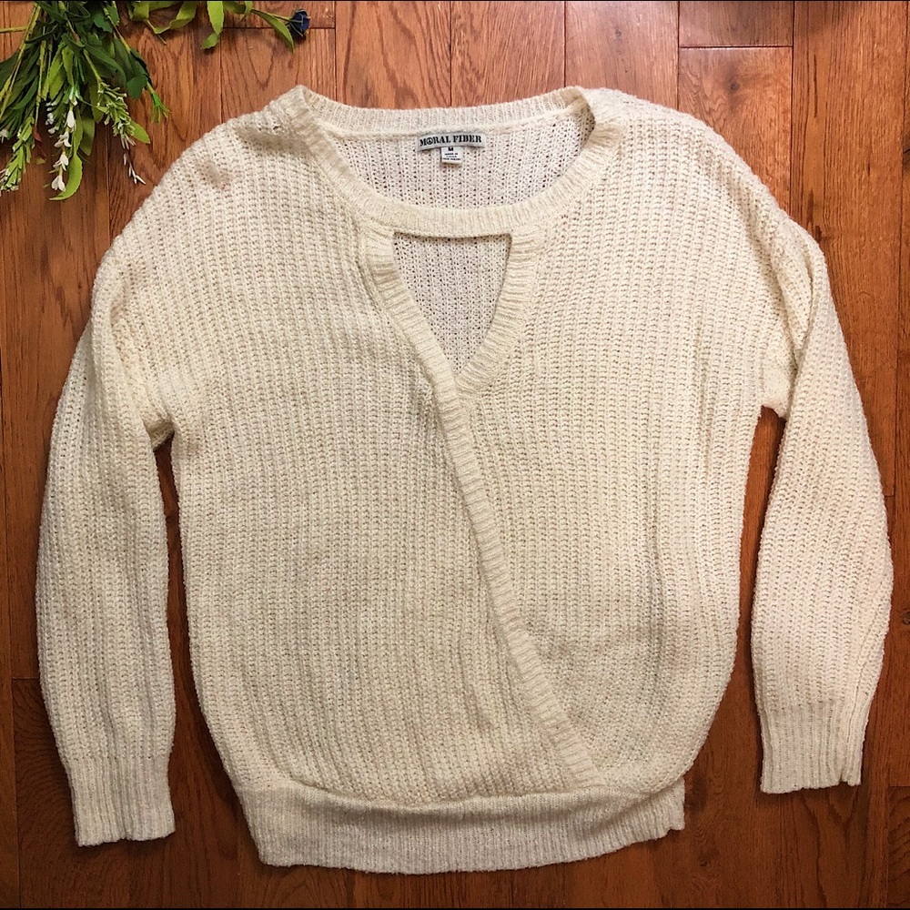 Like New! Cream Wrap Sweater!
